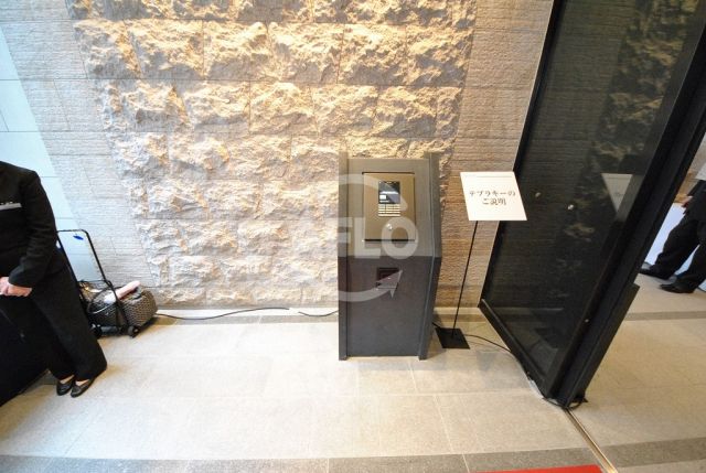 セキュリティ　ブランズタワー・ウェリス心斎橋NORTH　エントランスオート