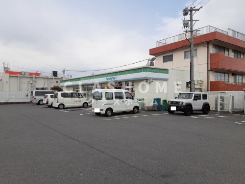 コンビニ　ファミリーマート 大府共和インター店（コンビニ）まで222m