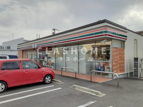 コンビニ　セブンイレブン 大府共栄町店（コンビニ）まで244m
