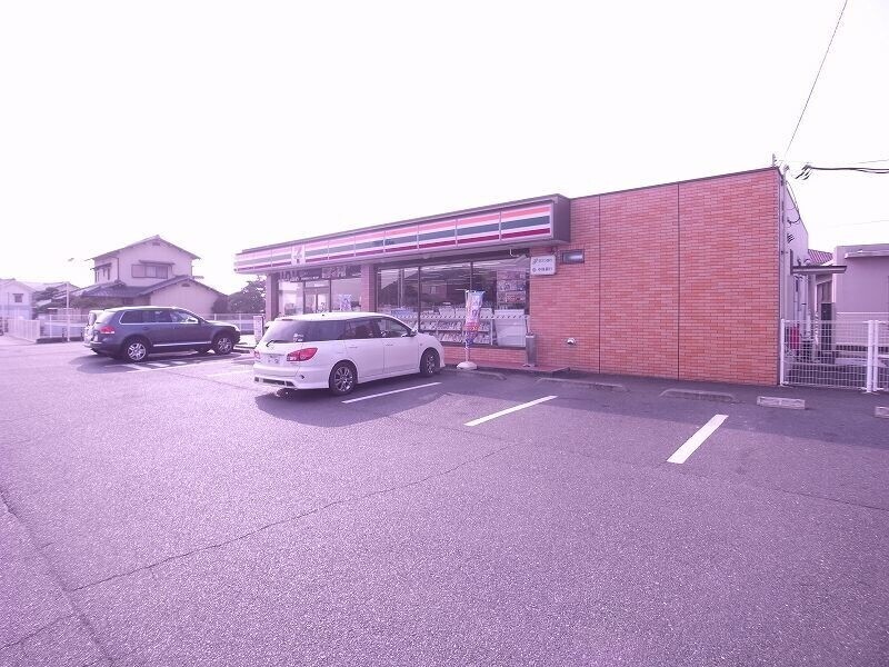 コンビニ　セブンイレブン　倉敷帯高店（コンビニ）まで2161m