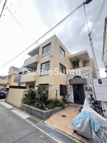 建物外観　外観は落ち着いています