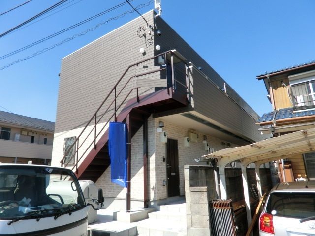 建物外観　閑静な住宅街に立地しております。