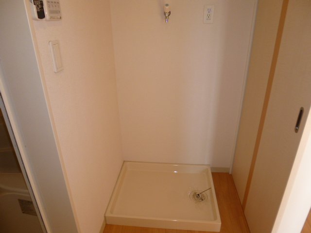 その他　洗濯機置場