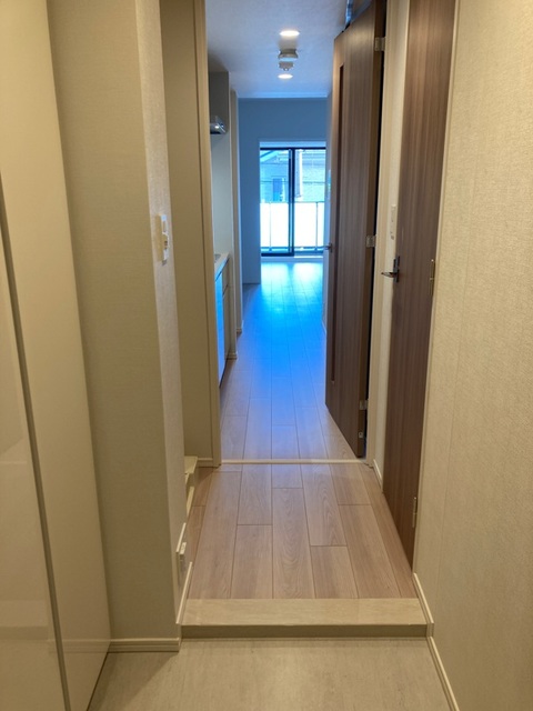 玄関　※写真は同タイプ住戸です。
