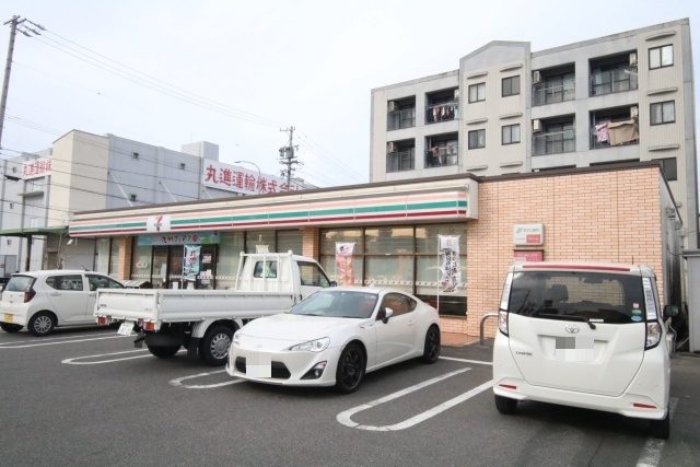 コンビニ　セブン-イレブン 名古屋篠原橋通２丁目店（コンビニ）まで47m