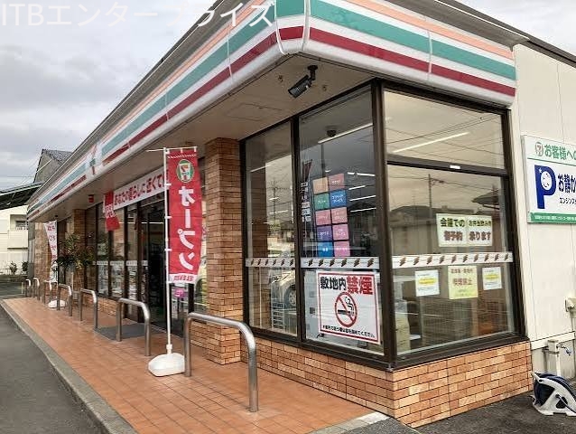 EAST WOODの周辺写真