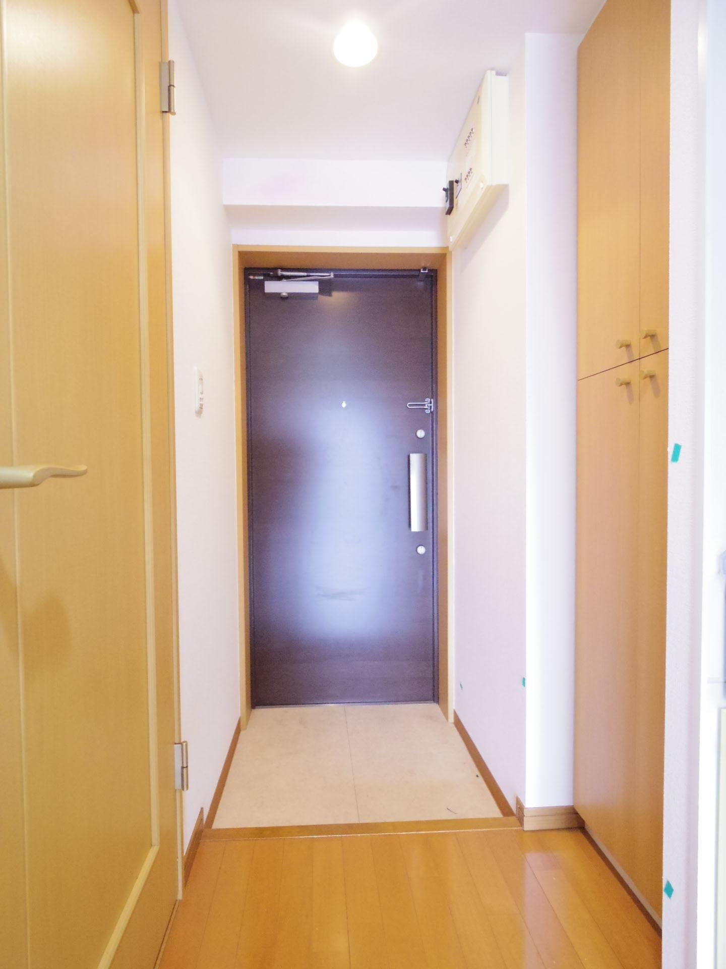 玄関　※他号室写真です