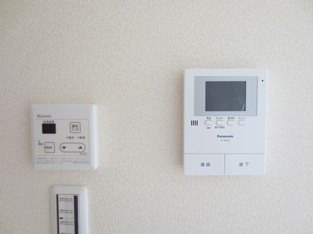 セキュリティ　ＴＶモニタフォン付きで防犯に配慮されています。