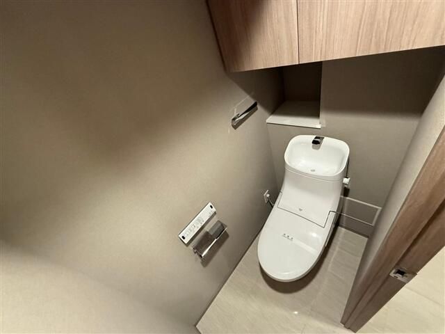 トイレ　コンパクトで使いやすいトイレです
