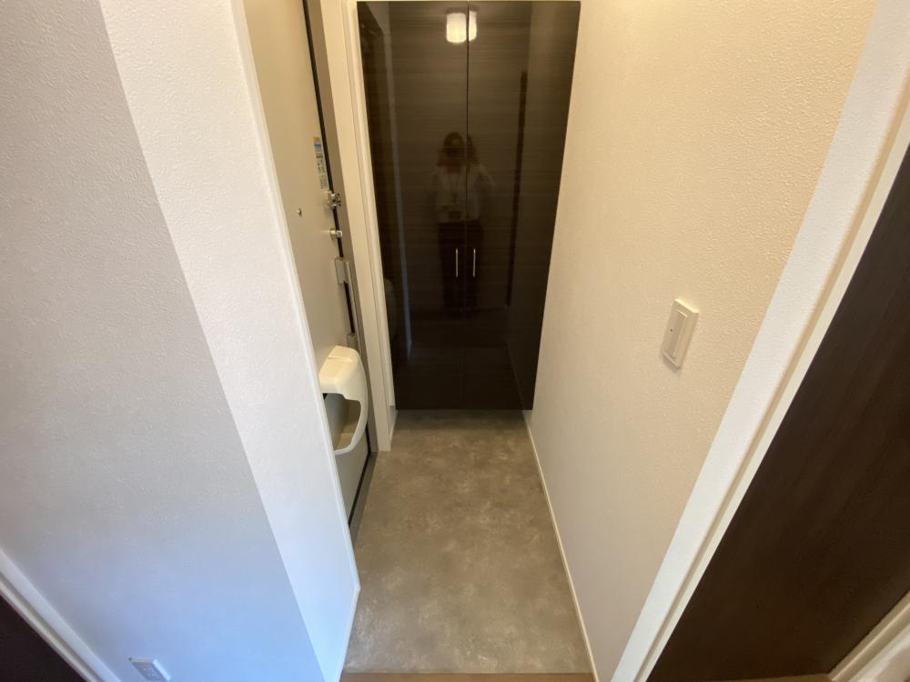 ロイヤルクラウンの玄関写真