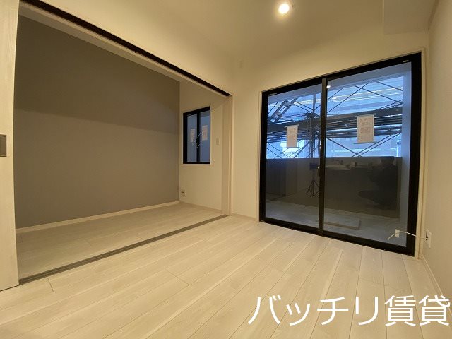 居室・リビング　同シリーズ別、別号室タイプのため、現況を優先いたします。
