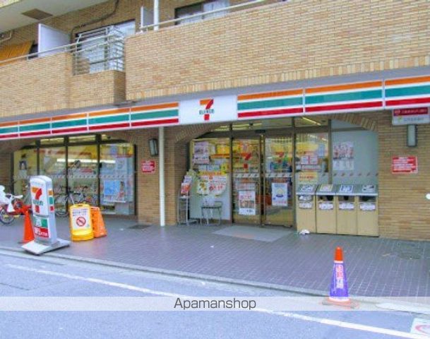 コンビニ　セブン－イレブン上目黒３丁目店（コンビニ）まで170m