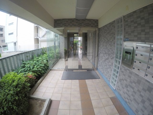 阪急千里線 豊津駅 徒歩8分 9階建 築29年の外観写真