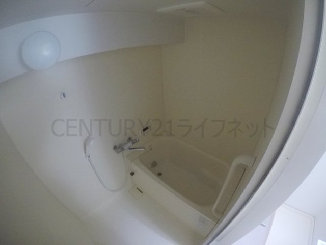阪急千里線 豊津駅 徒歩8分 9階建 築29年の風呂写真