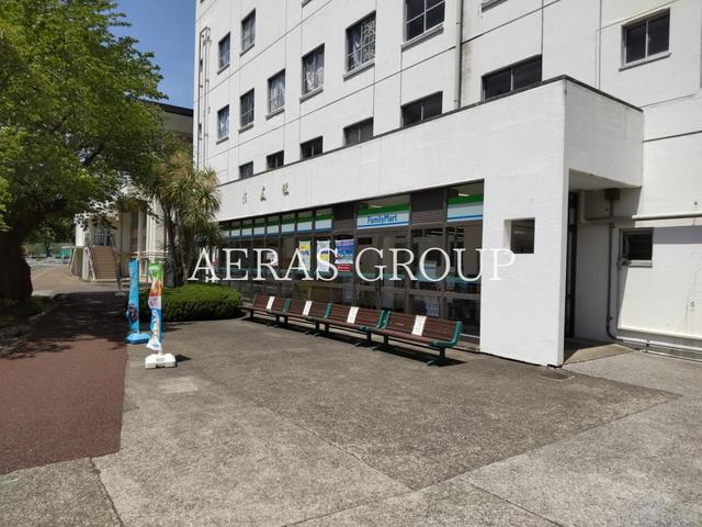 コンビニ　ファミリーマート 桜美林学園店（コンビニ）まで239m