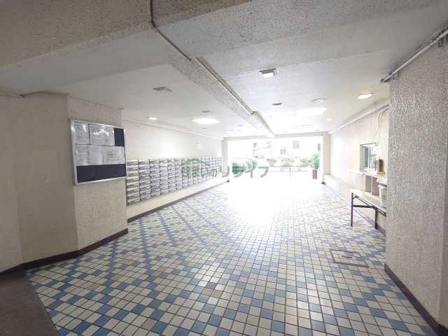 ロビー
