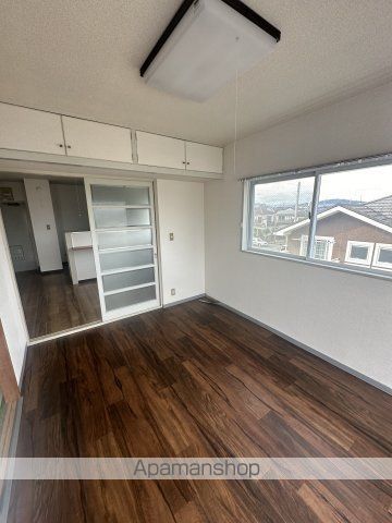 マンション及川の居間写真