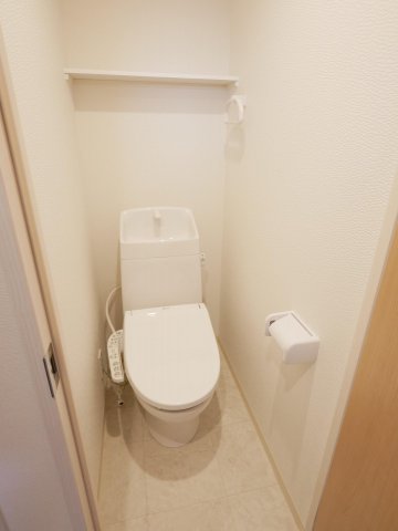 フラッティ葛野七条のトイレ写真