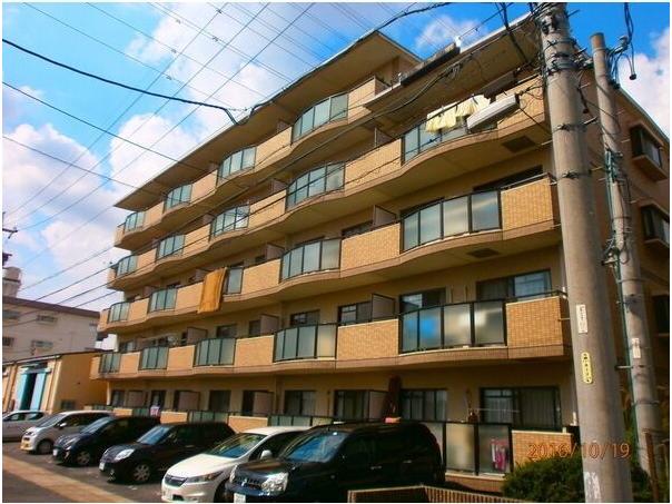 地下鉄東山線 本郷駅 バス乗車時間：7分 最寄りバス停で下車 徒歩2分 築29年