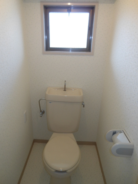 トイレ　別部屋参考写真