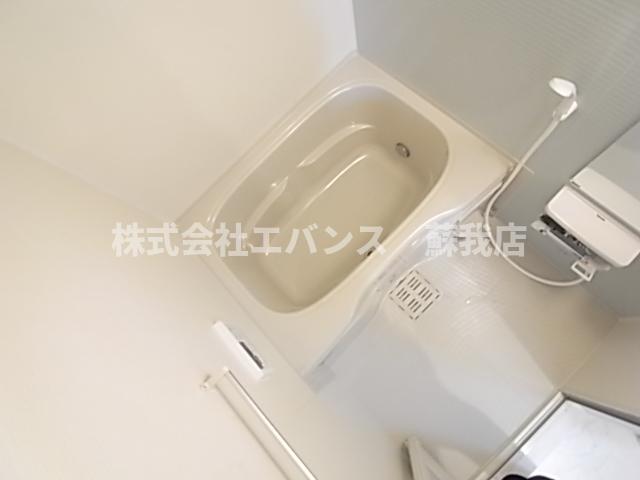 バス・シャワールーム　きれいなお風呂です