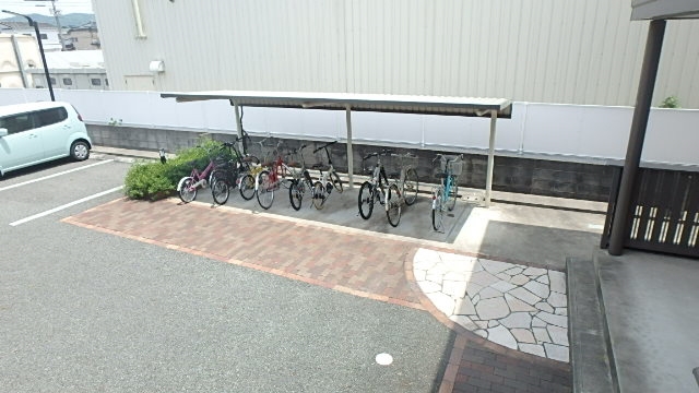 その他共有部分　自転車置き場