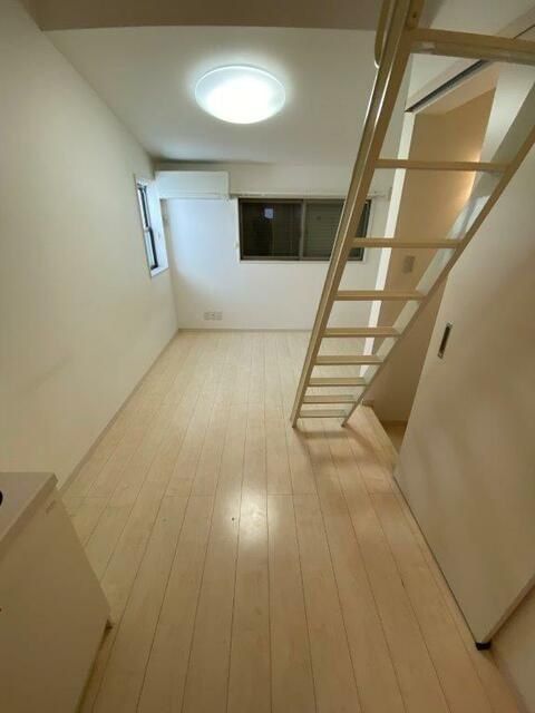 GLANZ大塚の居間写真