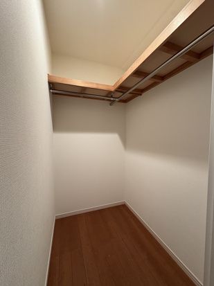 収納　（別タイプ参考写真）レーベンリヴァーレ東京ラ・トーレ　荒川区
