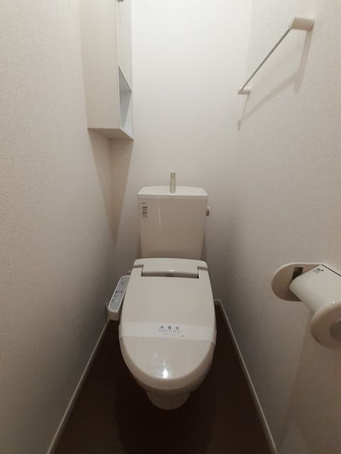 【リバティー　コートのトイレ】