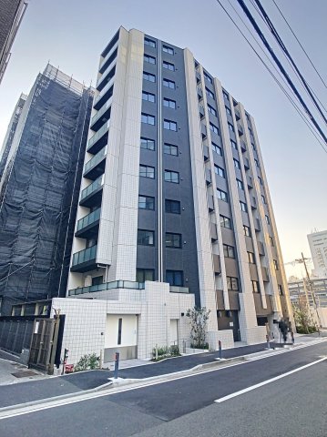 横浜市中区翁町のマンションの建物外観