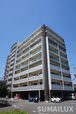 【熊本市中央区新大江のマンションの建物外観】
