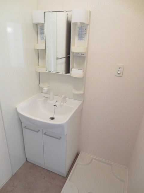 洗面設備　１０３　洗髪洗面化粧台