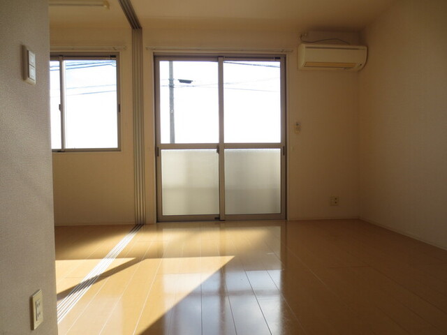 居室・リビング　１０３　ＬＤＫ