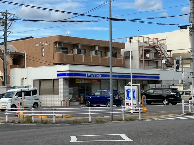 【刈谷市中山町のマンションのコンビニ】