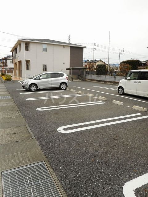 【セレノの駐車場】