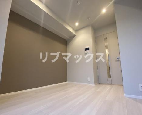 居室・リビング　ベッド、机椅子、テレビ等リブマックス仕様の家具家電付き