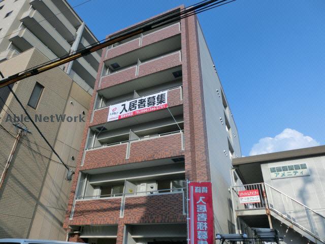 熊本市中央区新町のマンションの建物外観