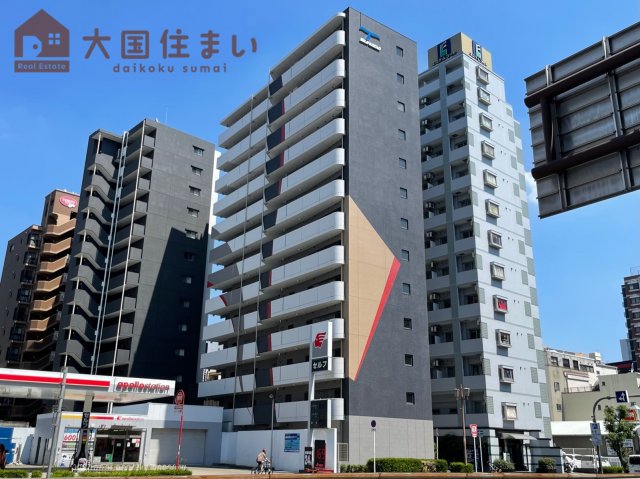 大阪市浪速区難波中のマンションの建物外観