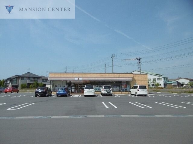 【新潟市北区すみれ野のアパートのコンビニ】