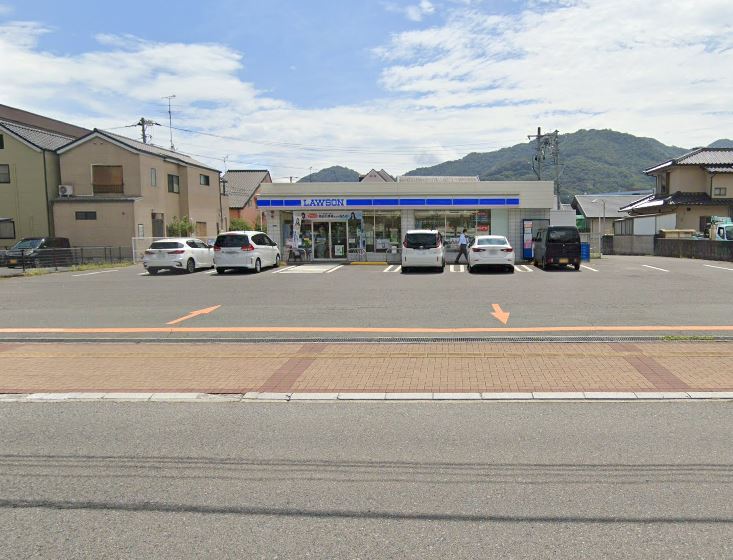 コンビニ　ローソン福山南松永店（コンビニ）まで639m