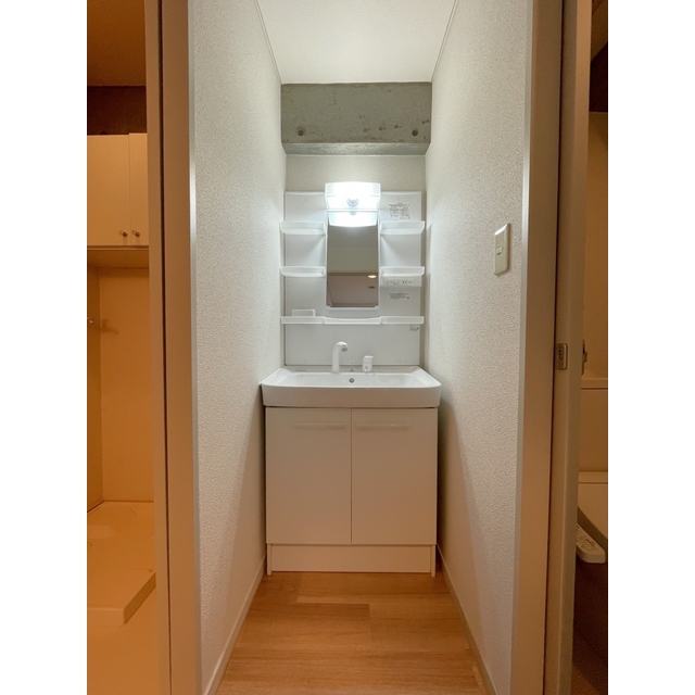 洗面設備　洗髪洗面化粧台