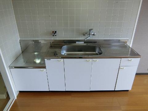 リファインドカースル　キッチン　キッチン