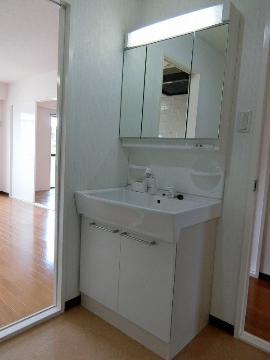 リファインドカースル　洗面設備　洗面化粧台