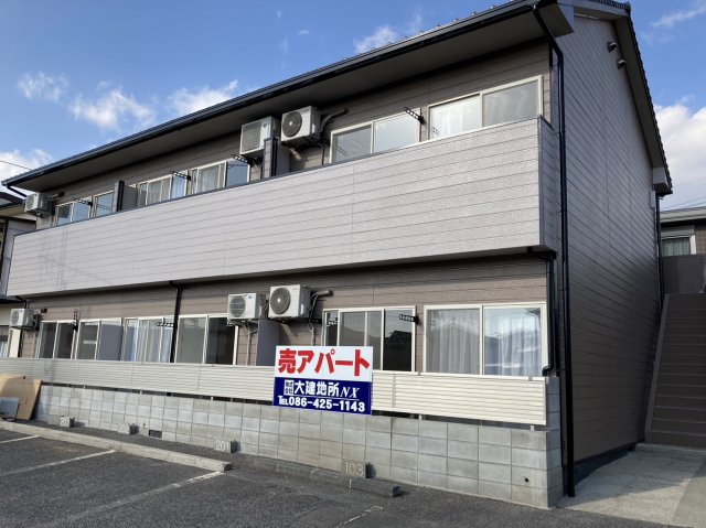 建物外観　落ち着いた雰囲気の外観です