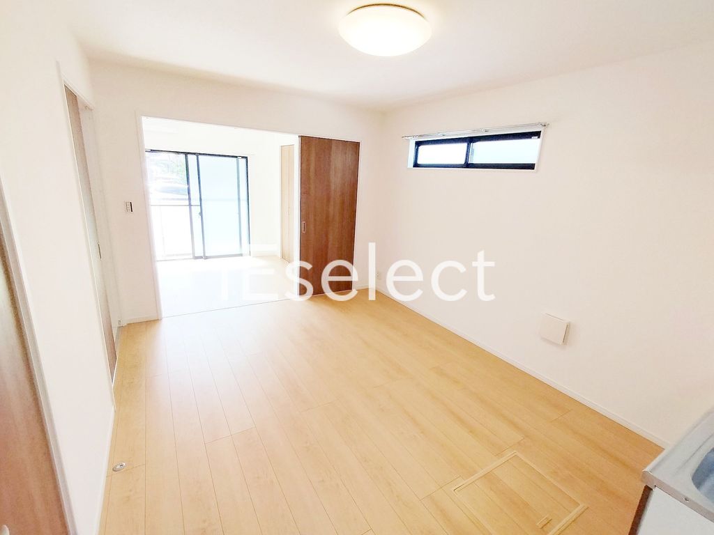 居室・リビング　風通しもよいお部屋です！