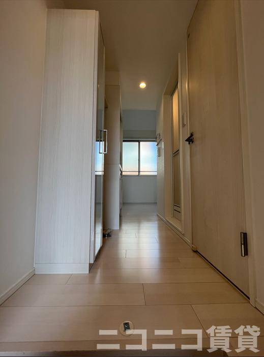 玄関　別号室イメージの為、現状を優先致します。