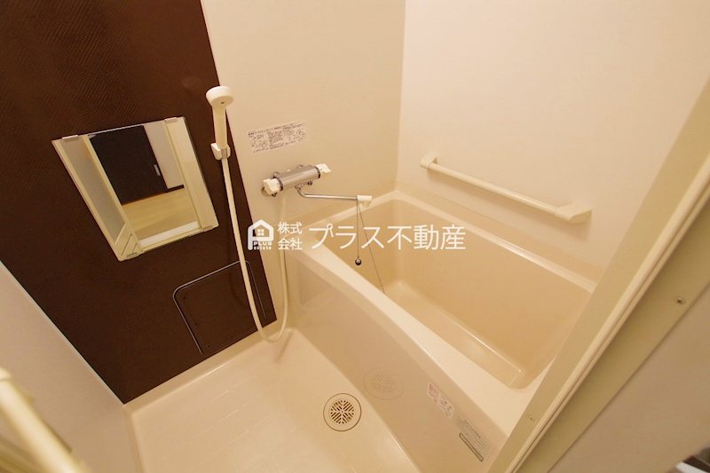 バス・シャワールーム　設備・仕様は号室により異なる為、現況を優先致します。