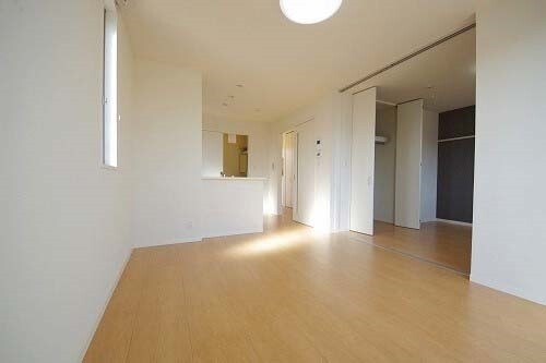 居室・リビング　類似室内