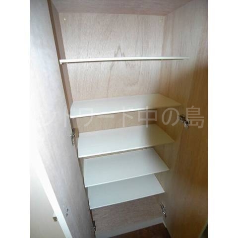玄関　詳細は、ウィンドワード中の島店までご相談下さい。