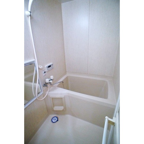 バス・シャワールーム　追炊き付き♪